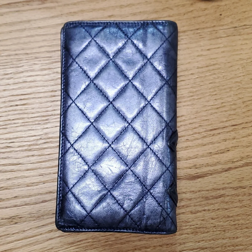 Chanel Blue Quilted Leather Wallet - Picture 3 of 5